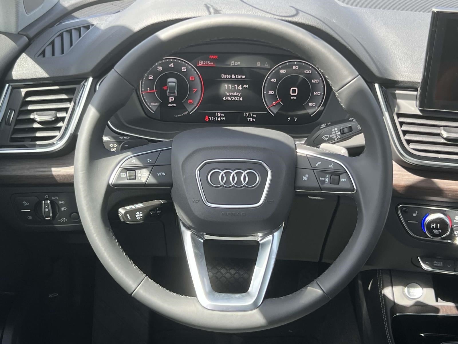 2024 Audi Q5 40 Premium Plus